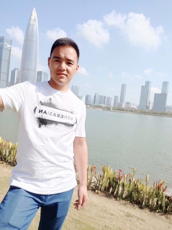 许仙敢睡蛇的第一张照片--哈尔滨交友中心